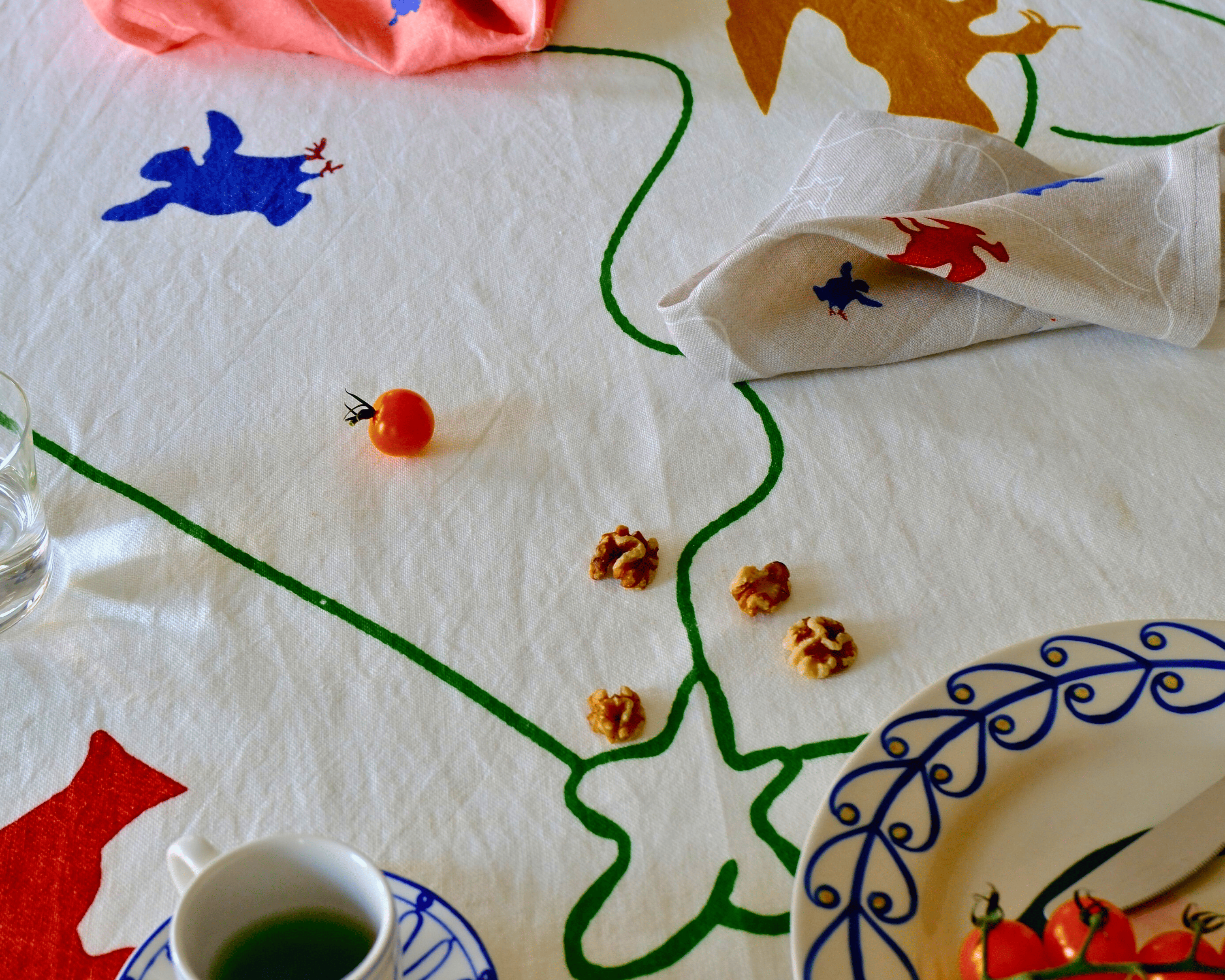 Asafo Birds Tablecloth - White